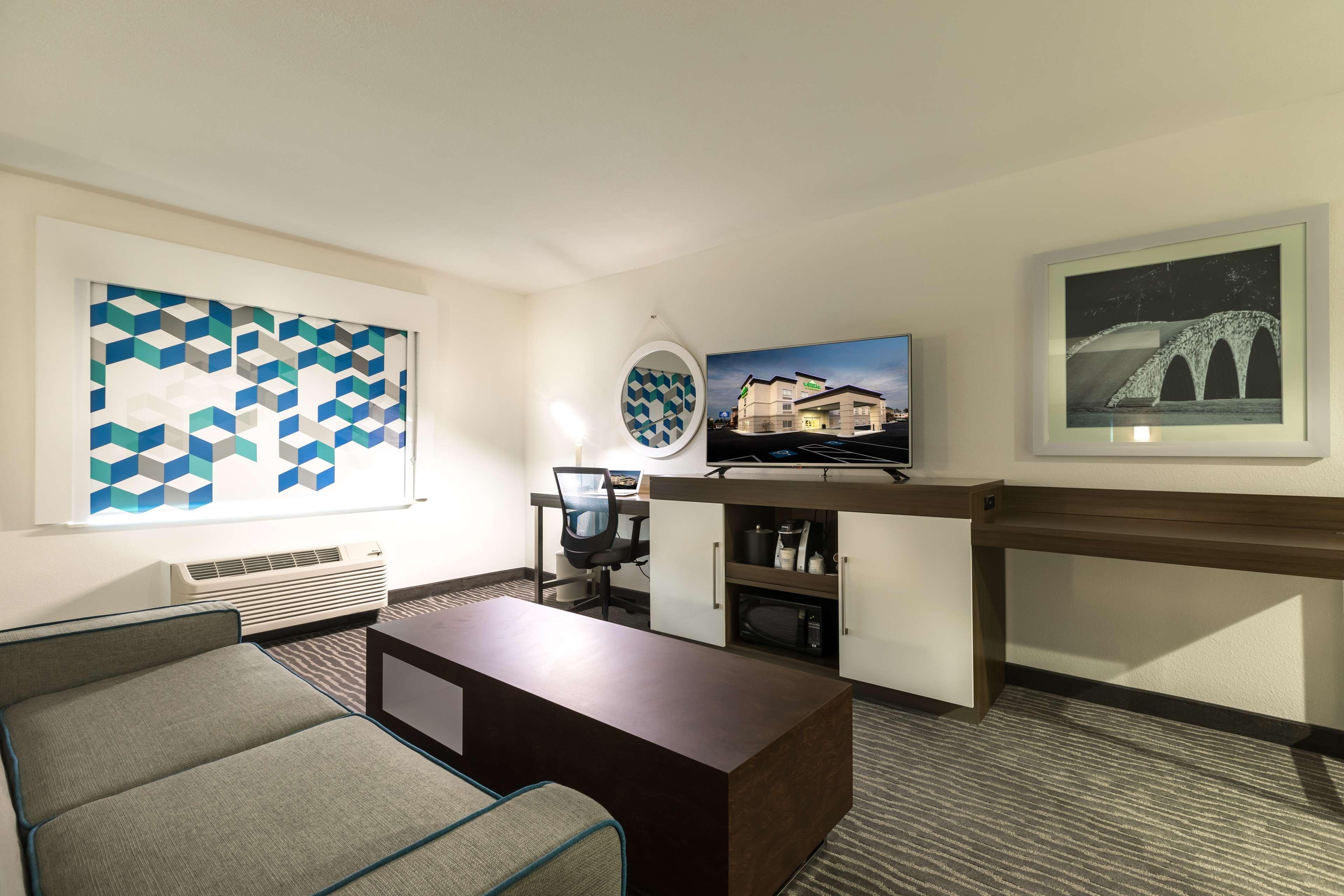 Hotel Wingate Augusta Washington Road By Wyndham Extérieur photo